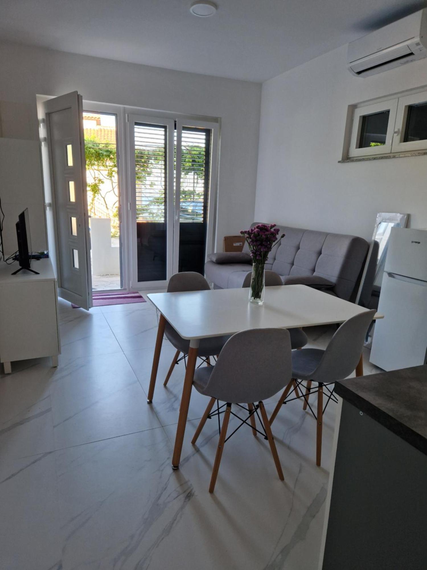 Apartman Bauer - Omis- Nemira Exterior photo
